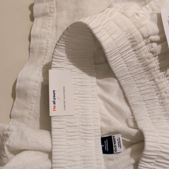 Old Navy Women's High Waist White Shorts Size S - Picture 8 of 10